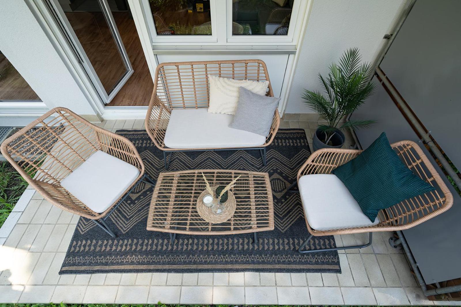 Benville Pirna - Modern - Familie - Terrasse Exteriör bild