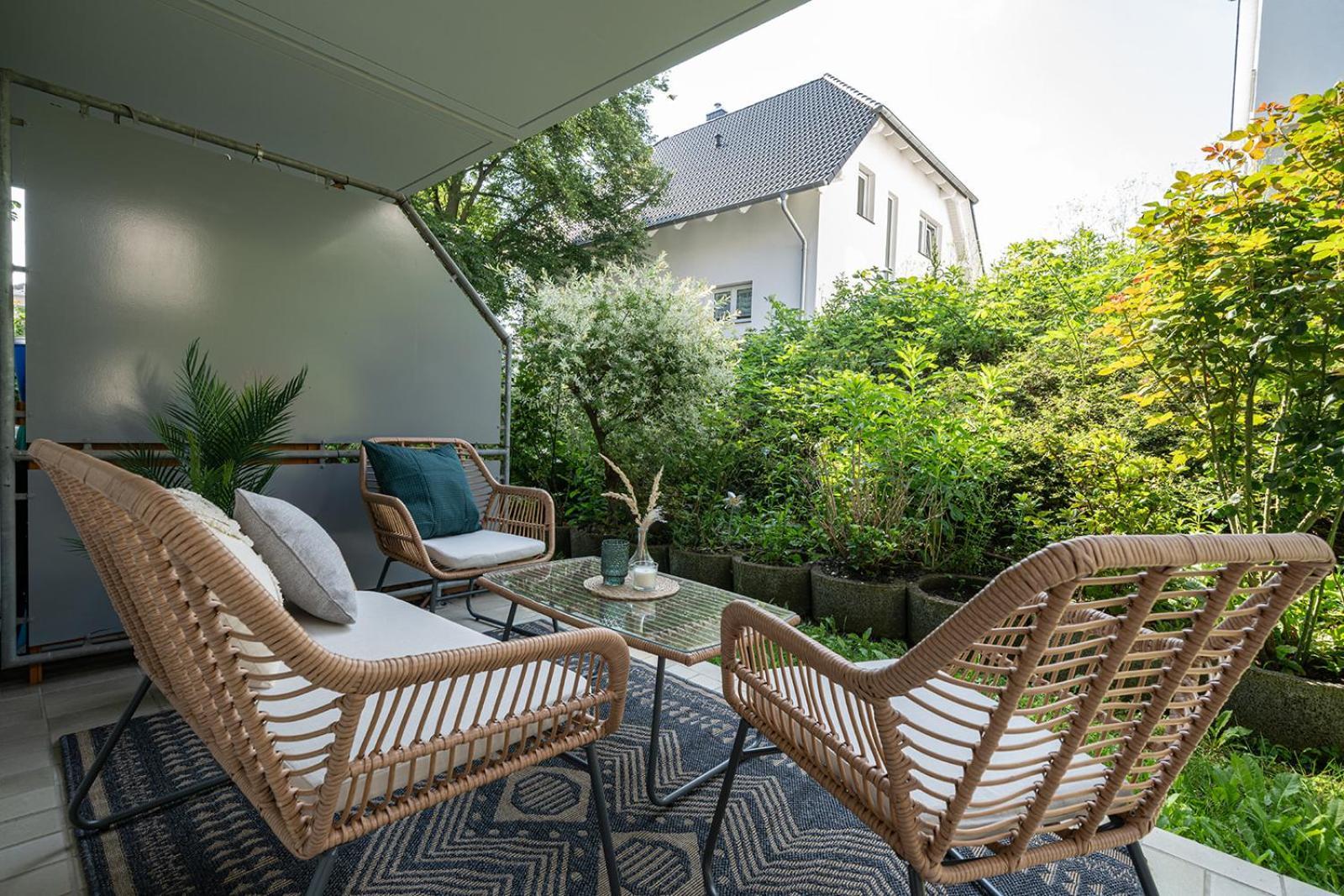 Benville Pirna - Modern - Familie - Terrasse Exteriör bild